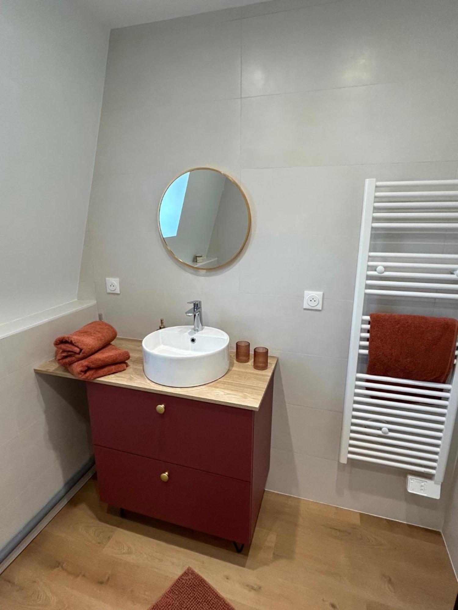 Maison 2 Chambres Avec Parking Et Jardin Нуайон Экстерьер фото